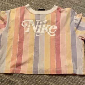 Nike pastel crop